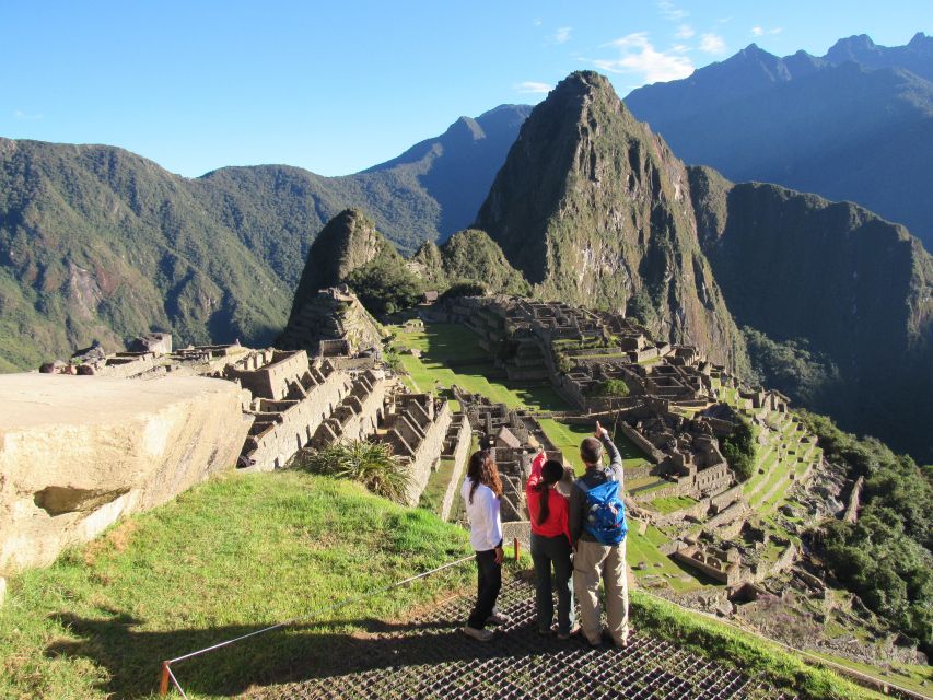 Machu Picchu: Private Tour Guide Service - The guide’s real value: stories, pacing, and photos