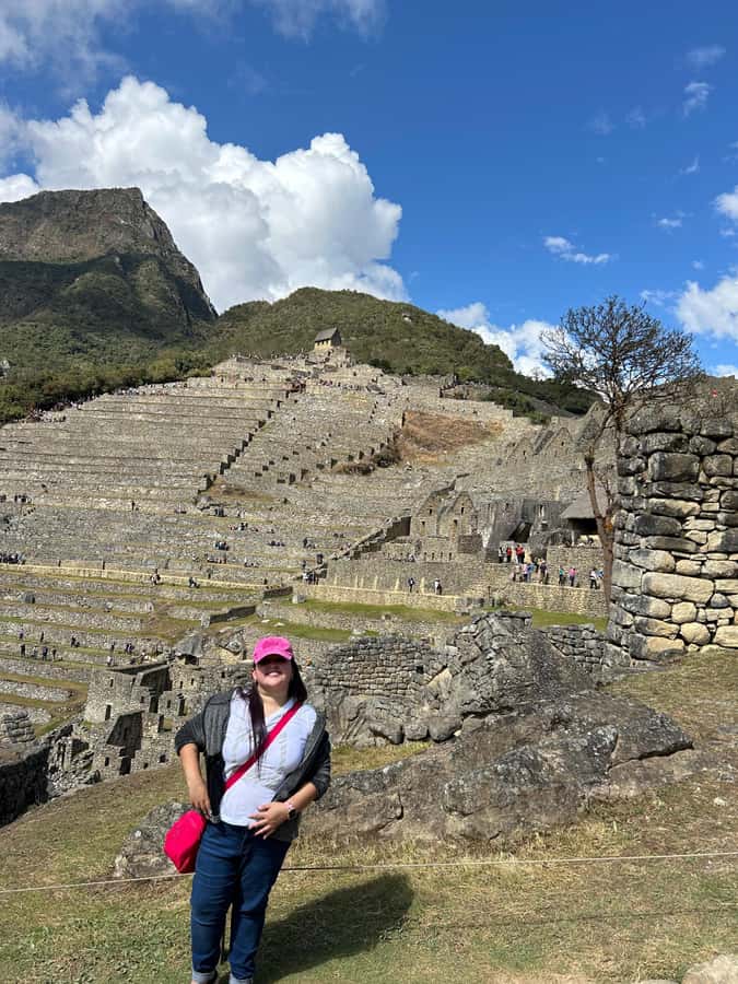 Machu Picchu: Private Tour Guide Service for up to 15 people - Sacred Rock and the meaning of a guided route