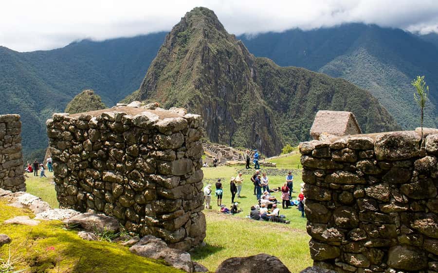 Machupicchu tour by tourist train in 2 days - Group size, language, and guide quality