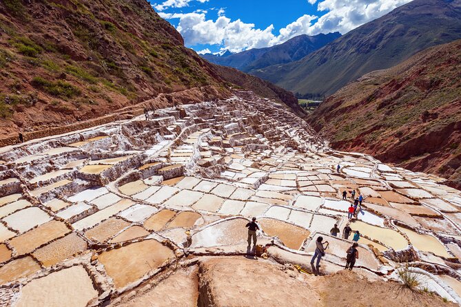 Moray and Maras Salt Mines Full Day Tour - Small Groups - The guide and group size shape the day