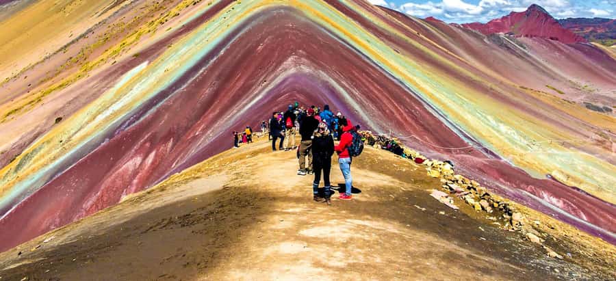 One day tour to Rainbow Mountain and Red Valley (optional) - The walk toward the Seven Colors Mountain