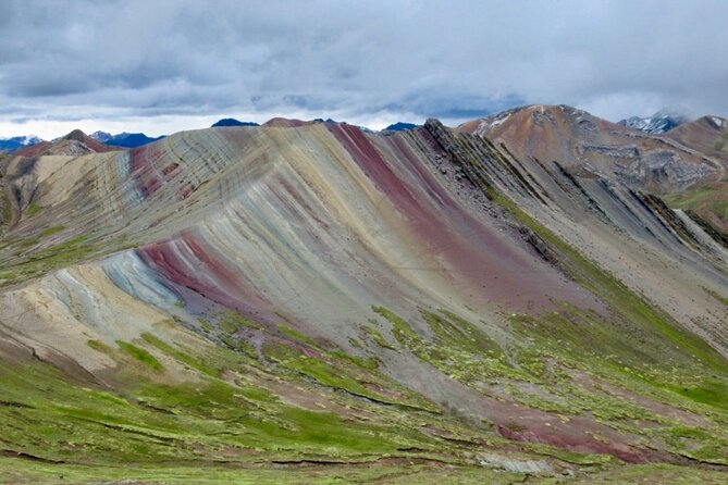 Palccoyo Rainbow Mountain Full Day Tour - Guides, transport, and the value of a package tour