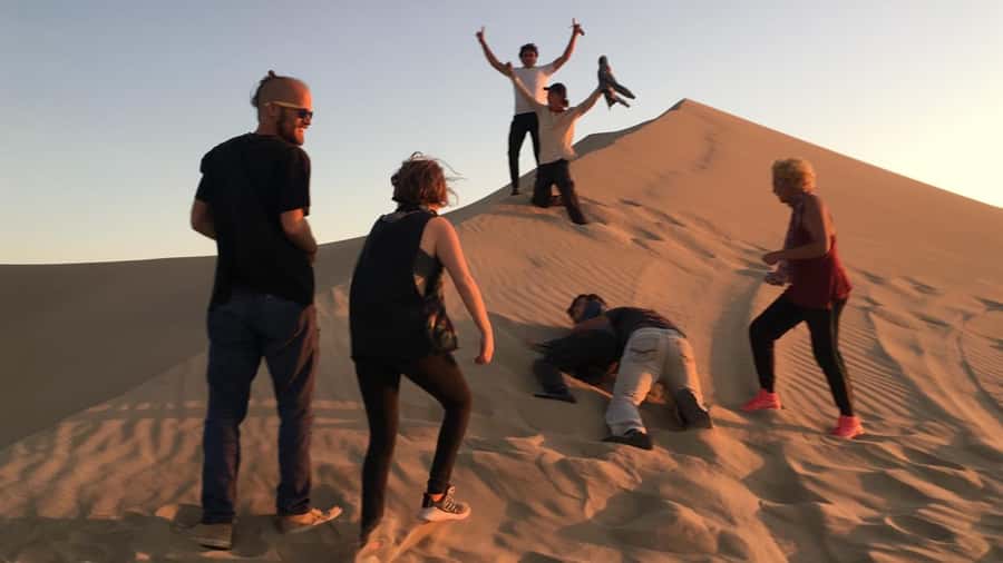 Paracas or Pisco: Private Huacachina Oasis Tour & Buggy Ride - Arriving at Huacachina Oasis