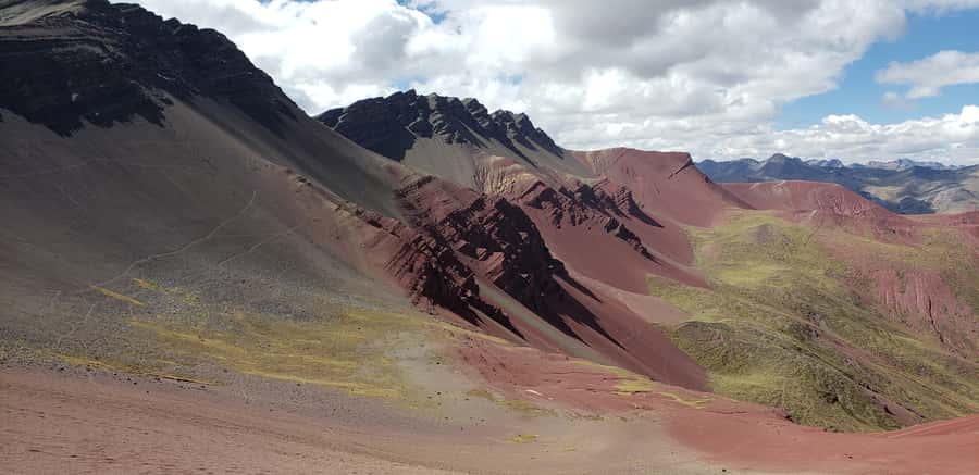 Peru: Rainbow Mountain and Red Valley View Point Tour - Reaching Vinicunca at 5,020 meters
