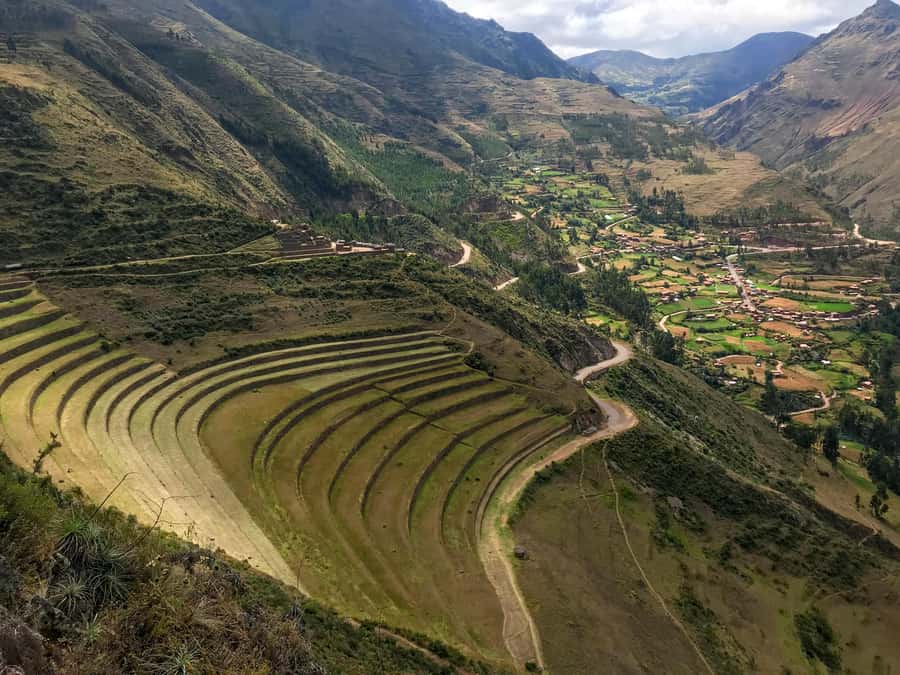Pisaq, Ollantaytambo, Chinchero - Sacred Valley Experience - Pisac Market: shopping with a cultural setting