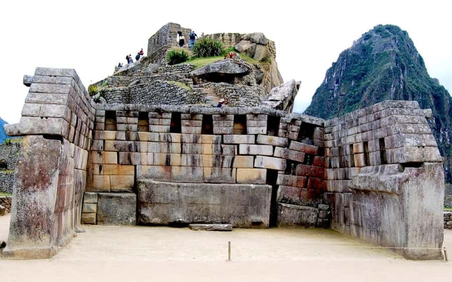 Private Guide in Machu Picchu for 3 Hours - Should you book the private Machu Picchu guide?
