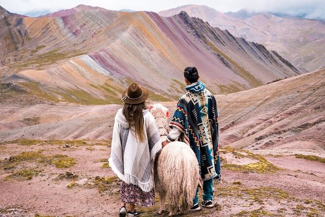 Private Palccoyo Rainbow Hike Without the Crowds - Key points at a glance