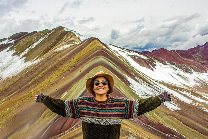 Private Rainbow Mountain Full Day Tour - Guides, photos, and the human side of the day