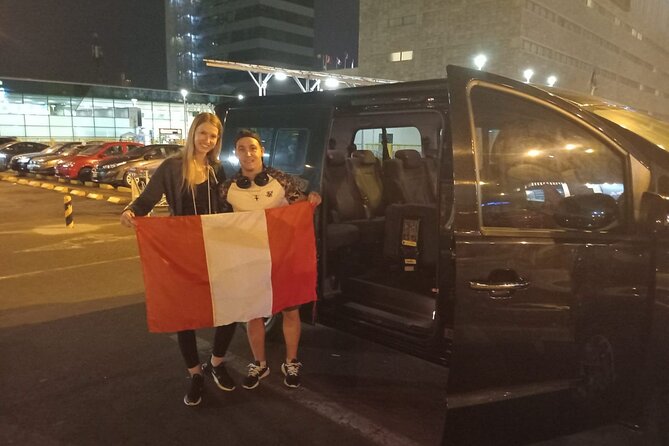 Private Taxi Transfers to Lima Jorge Chavez Airport - Communication and reliability in real situations