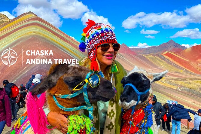 Private Tour Rainbow Mountain + Red Valley + LUNCH - The 4:00 a.m. start from Cusco