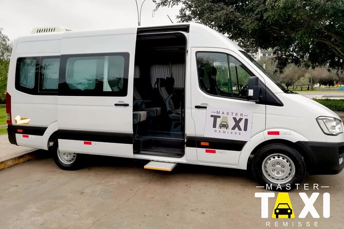 Private transfers from Lima Airport or to Lima Airport - Who should book this transfer?