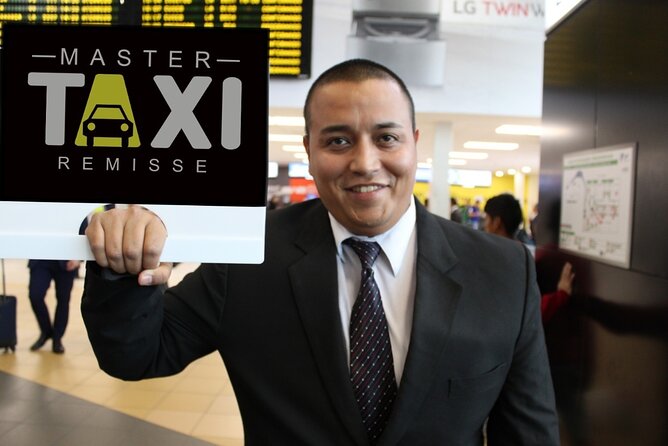 Private transfers from Lima Airport or to Lima Airport - The driver connection matters more than the vehicle