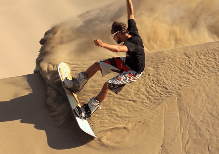 Pro Sanboarding or skiing in Huacachina from Lima - Day trip - First sight of the Huacachina oasis
