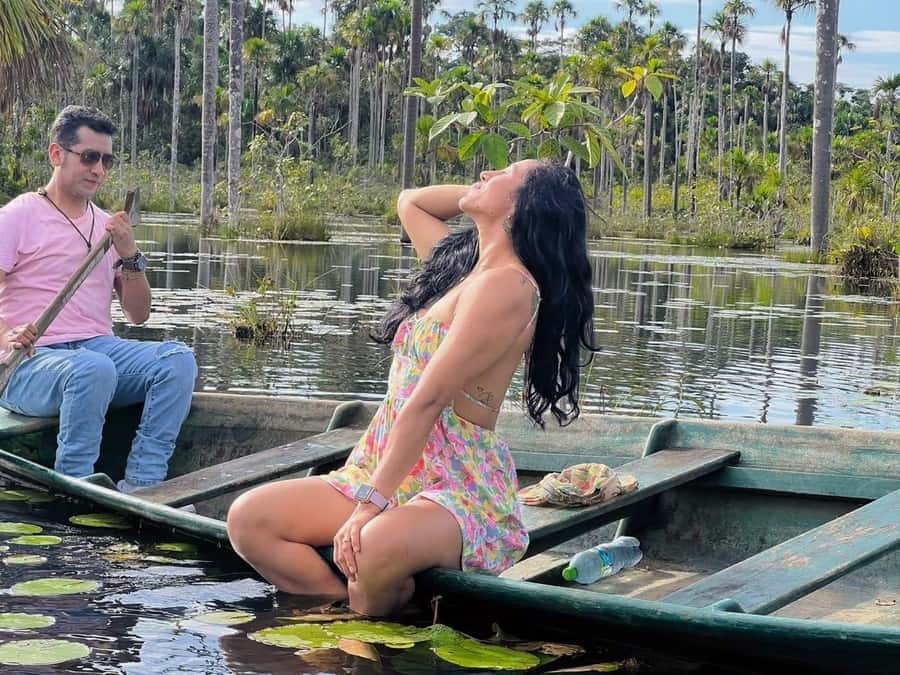 Puerto Maldonado: Lake Yacumama sunset and piranha fishing - Guides, language, and group size