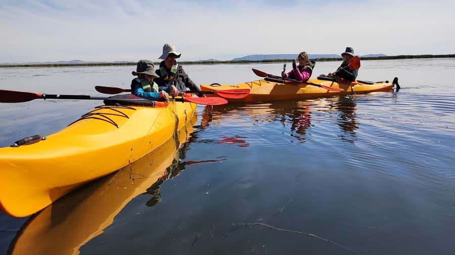 Puno: 2-day Uros Kayak Tour with Homestay at Amantani Island - Taquile Island and the meaning of its textiles