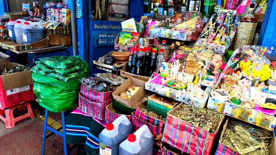 Puno: History and Culture Walking Tour - Why the Small Group Format Helps