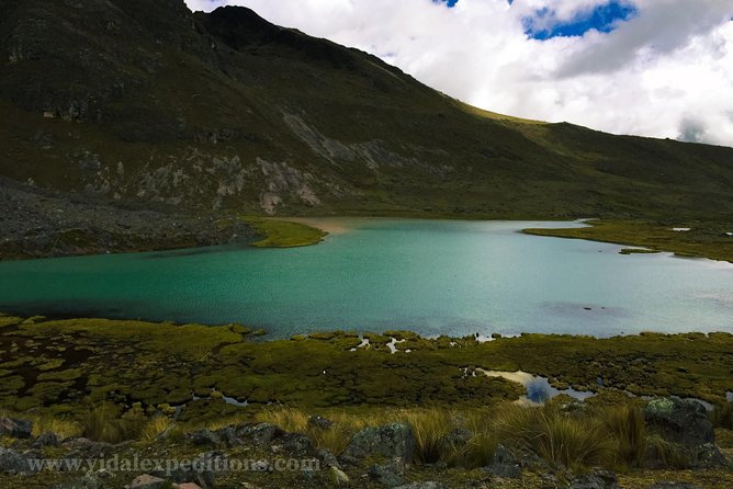 Qampa Climbing 2 Days in Ausangate - Azulccocha Lunch and the Climb to Base Camp