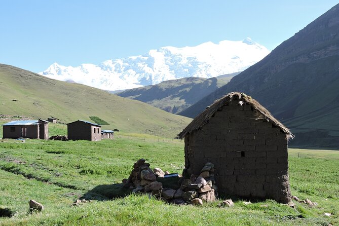 Rainbow Mountain Cusco Full Day - The six-kilometer climb to Vinicunca