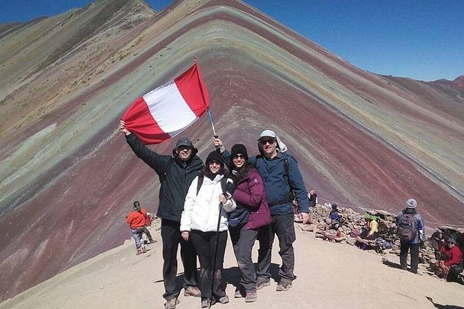 Rainbow Mountain Full-Day Tour from Cusco + Small Group! - The return walk and lunch at Cusipata