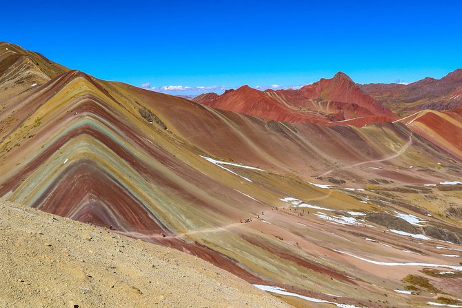 Rainbow Mountain in Cusco Full Day Tour - Hanchipata and Quesiuno: where the walk begins