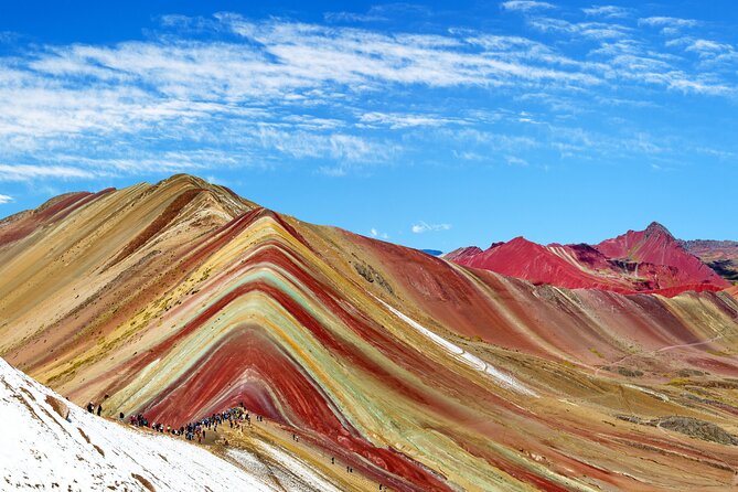 Rainbow Mountain & Red Valley Premium Tour with picnic - The 4:30 am start and three-hour road ride