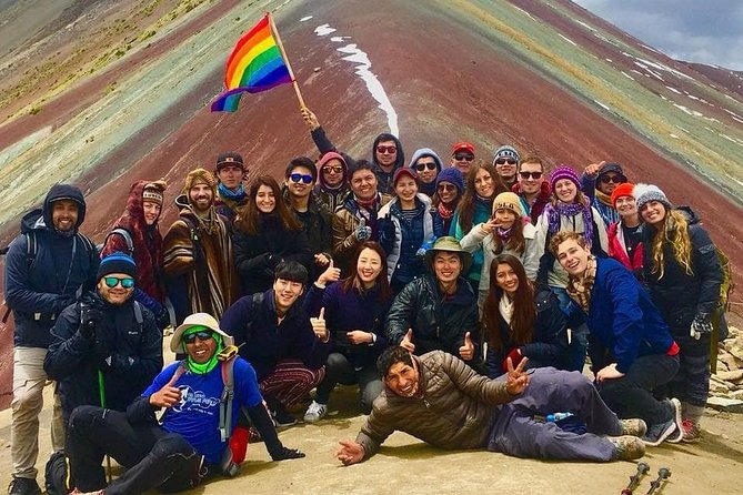 Rainbown mountain cusco 1 Day - The 4:00 to 5:00 a.m. hotel pickup