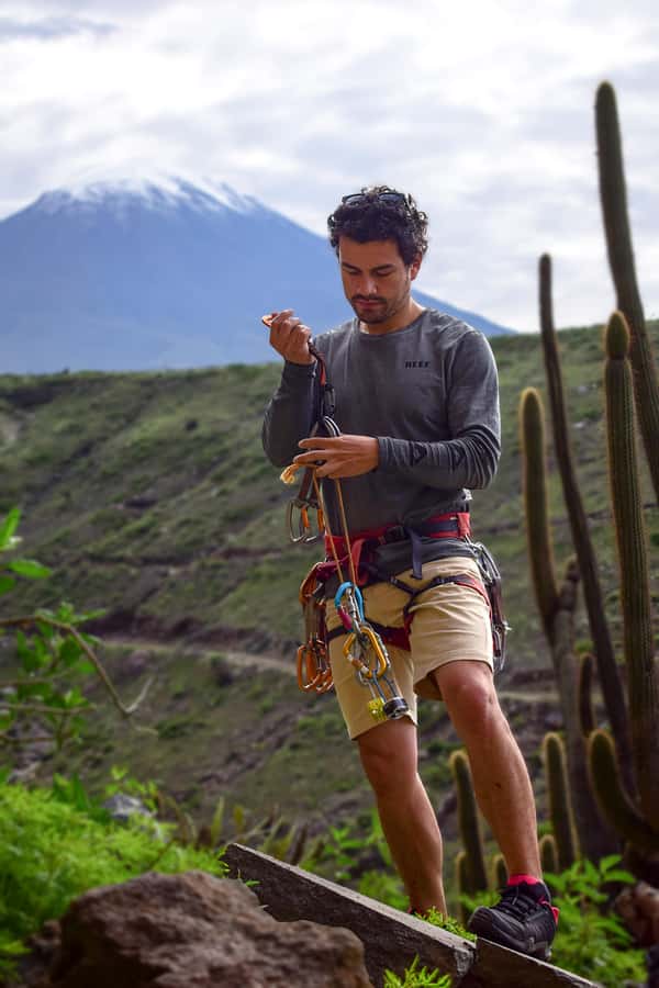 Rock Climbing in Arequipa, Perú - The setting beside the Chili River