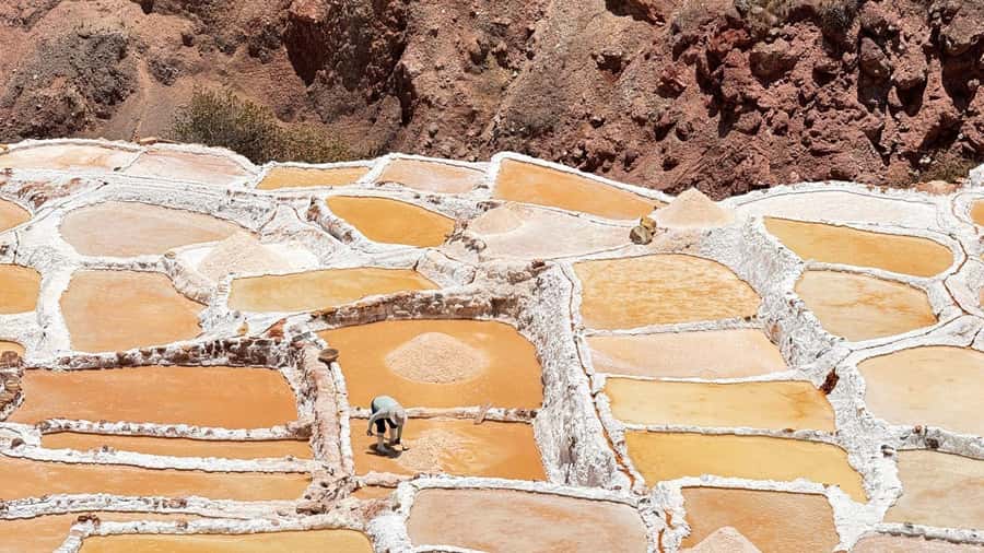 Sacred Valley: Chinchero, Moray, Ollantaytambo & Pisac+Lunch - Maras Salt Mines: striking terraces and a short visit