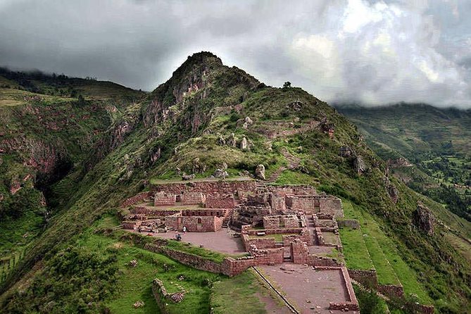 Sacred Valley Private Tour: Chinchero, Ollantaytambo and Pisaq - Who Will Get the Most From This Day