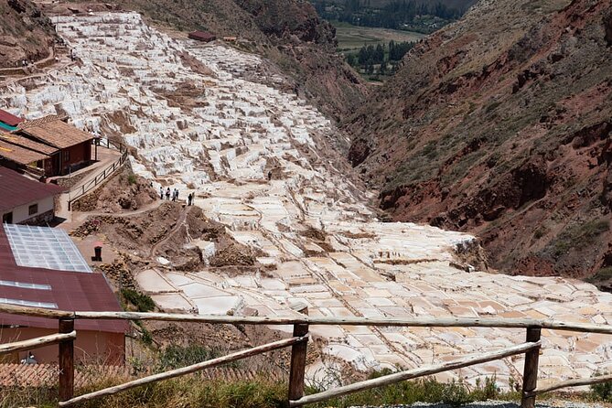 Sacred Valley VIP Tour with Maras and Moray from Cusco - What the guide service is really like