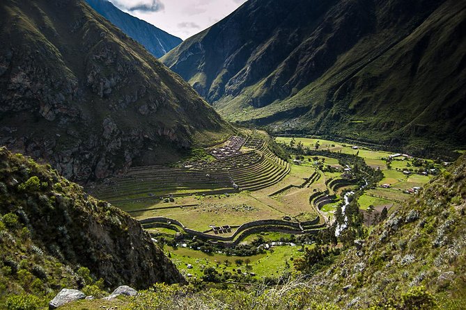 Short Inca Trail 2 Day Hike to Machu Picchu with Permits & Train - Dinner, hotel, and the night in Aguas Calientes