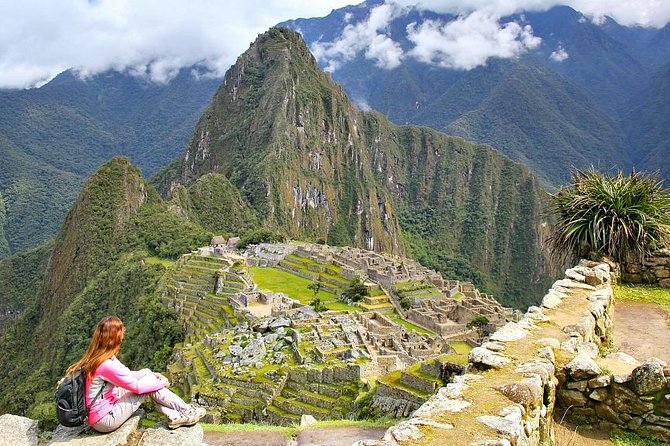 Short Inca Trail 2 Day Hike to Machu Picchu with Permits & Train - The return train and long ride to Cusco