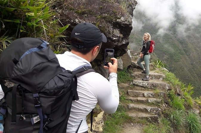 Short Inca Trail To Machu Picchu - The Sun Gate and your first Machu Picchu view
