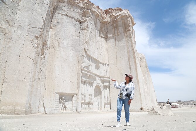 Sillar Route in Arequipa and viewpoint of the Volcanoes - Morning or afternoon timing