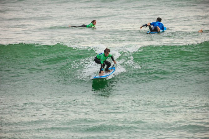 Surf lessons in Lima, Peru surf lessons best experience - A good option for families and first-time surfers