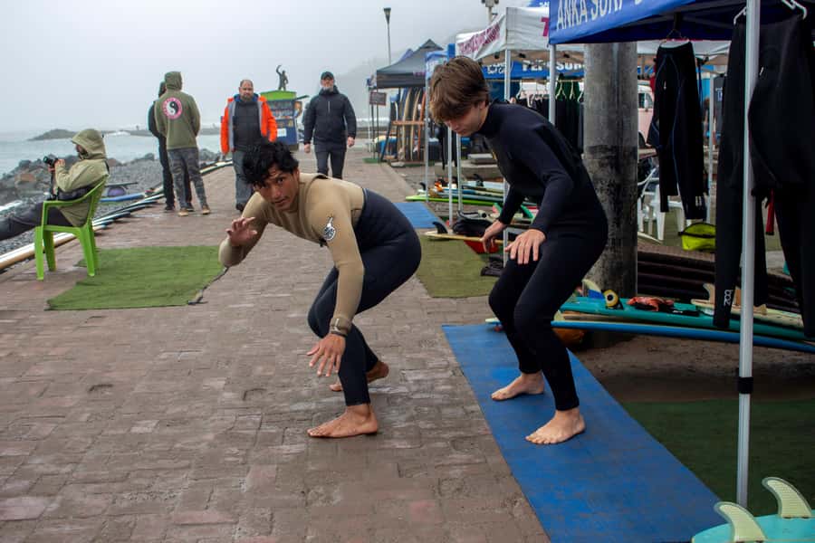 Surfing experience in Lima - Safety, comfort, and what to bring