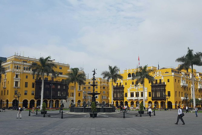 The Original Highlights of Lima - Private Half Day Tour - Barranco’s art, vendors, and local character