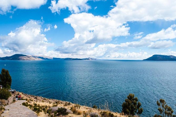Titicaca Lake 2 Day 1 Night from Cusco to Puno - Sicuani lunch and the climb to La Raya