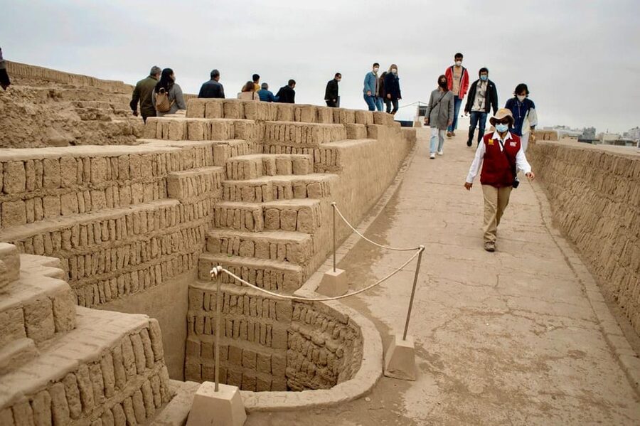 Tour Huaca Pucllana: Pyramids and Pre-Columbian Antiquity - Who should choose this Huaca Pucllana tour?