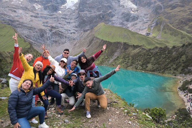 Tour to the HUMANTAY LAGOON from CUSCO - 4:00 a.m. in Cusco: How the Morning Begins