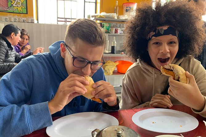 Trending Flavors: Miraflores Walking Tour Including Food and Drinks Tasting - A sweet pause at Tortas Lucas