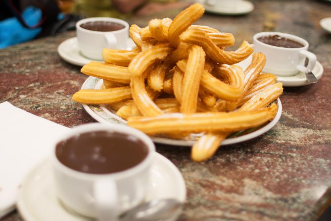 Trending Flavors: Miraflores Walking Tour Including Food and Drinks Tasting - What makes the guide important