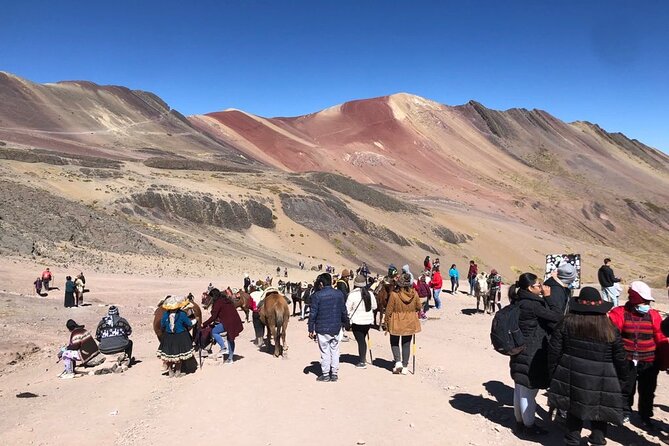Vinicunca Rainbow Mountain Full-Day Tour from Cusco - What to wear for the high mountain
