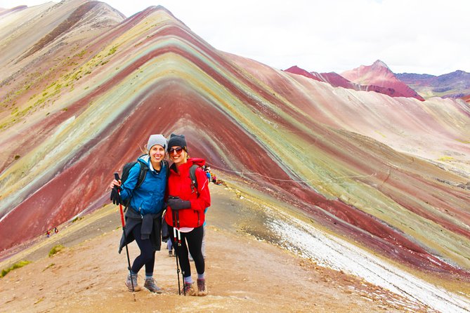 Vinicunca Rainbow Mountain in one day, private with Peru Vip - Breakfast and lunch make the long day easier