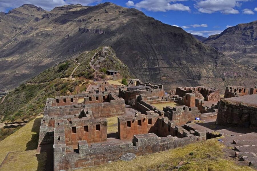 Visit Pisac from Cusco: Private Transport - A quick look at Pisac village