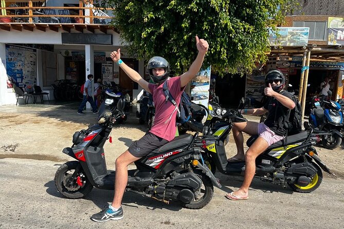 Visit the Paracas National Reserve on a SCOOTER - Following the marked route through the reserve