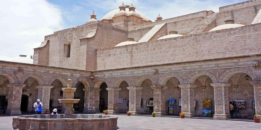 Walking tour through the Historic Center of Arequipa - Starting beneath Arequipa’s main square